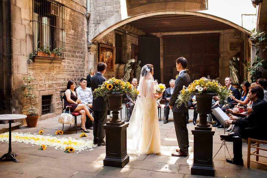 Decoración de ceremonia civil en palacio barroco de Barcelona 08 | La Florería
